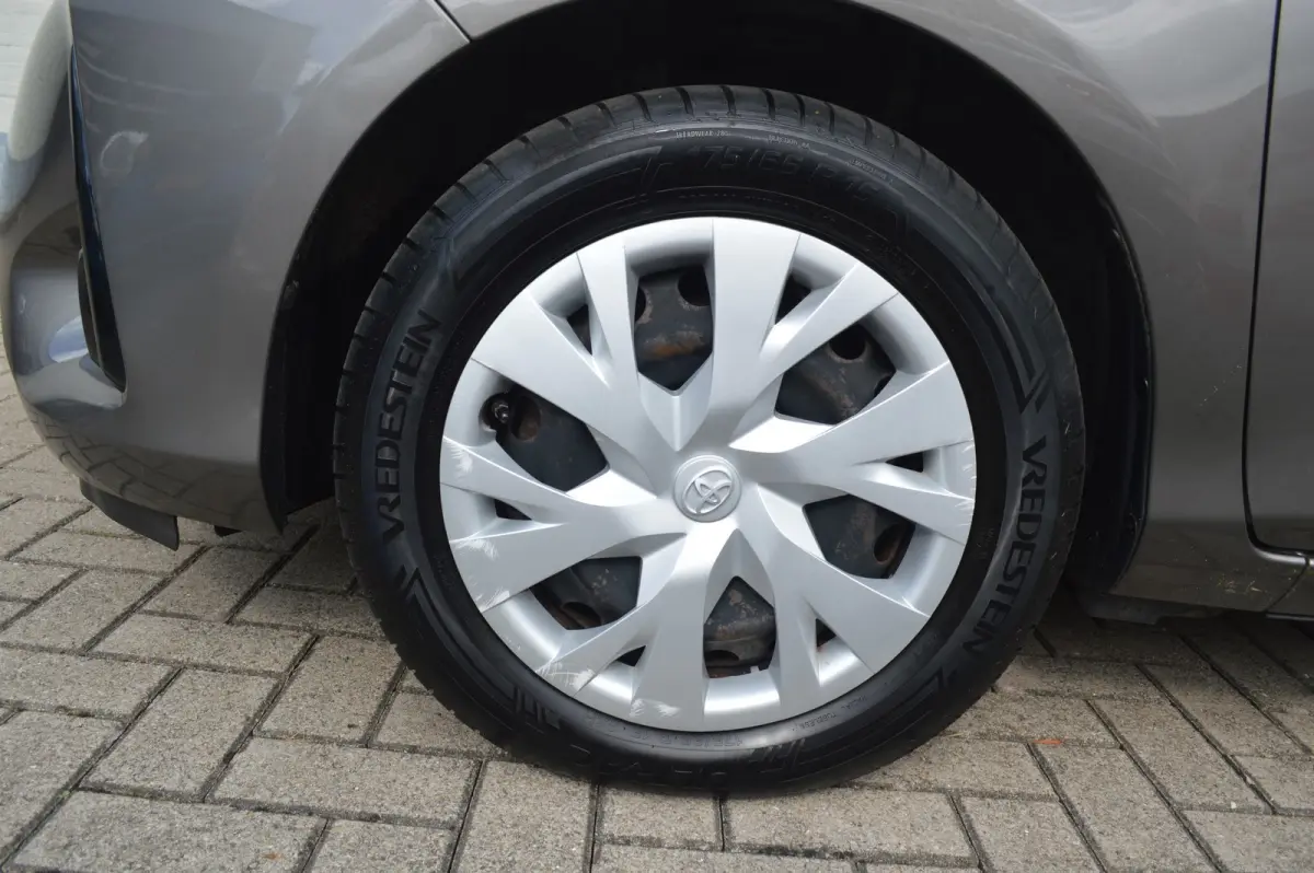 Yaris 1.5 Hybrid Aspiration Automaat / 1e eigenaar / BOVAG RIJKLAARPRIJS