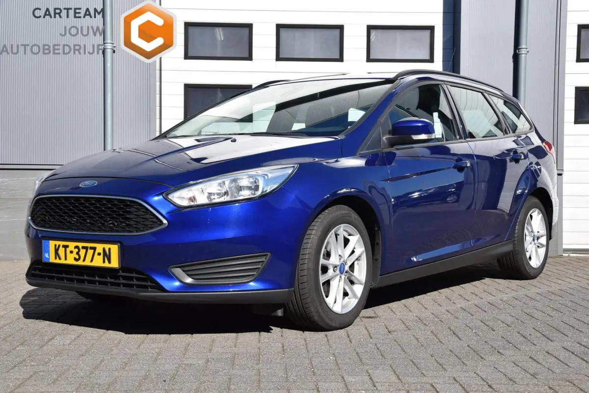 Ford Focus Wagon leasen