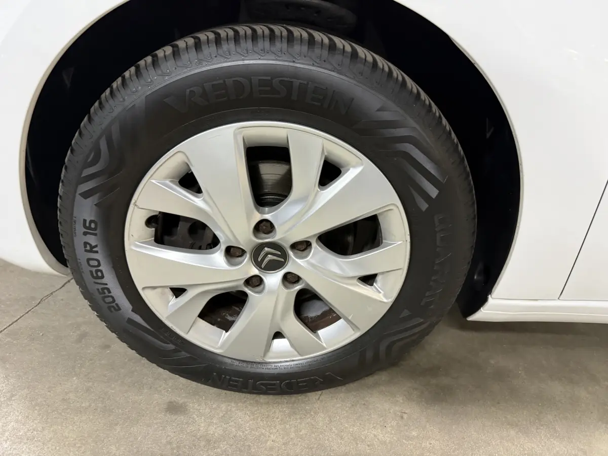 Grand C4 Picasso 1.2 PureTech Live // 7 pers. // Autom // Cruise