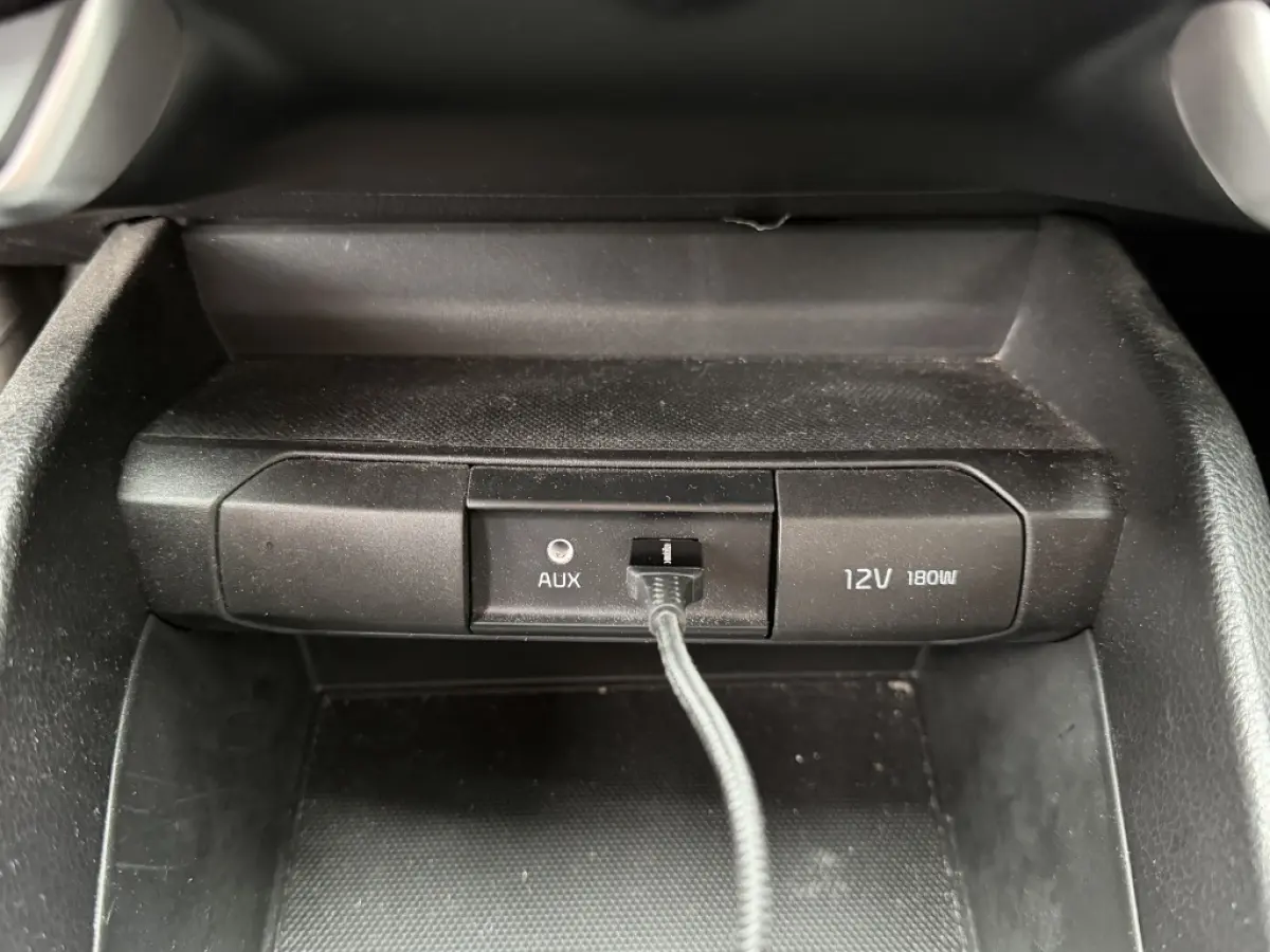 Stonic 1.0 T-GDi Dyn.Line | Airco | Cruise | Carplay | Camera achter