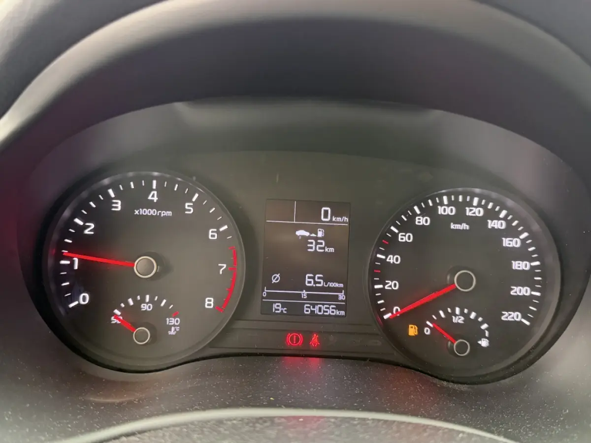 Stonic 1.0 T-GDi Dyn.Line | Airco | Cruise | Carplay | Camera achter