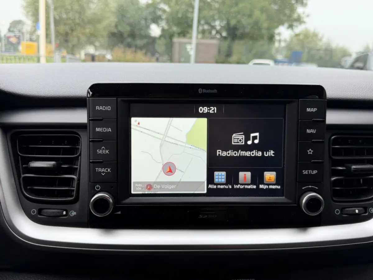 Stonic 1.0 T-GDi Dyn.Line | Airco | Cruise | Carplay | Camera achter