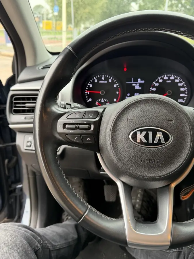 Stonic 1.0 T-GDi Dyn.Line | Airco | Cruise | Carplay | Camera achter