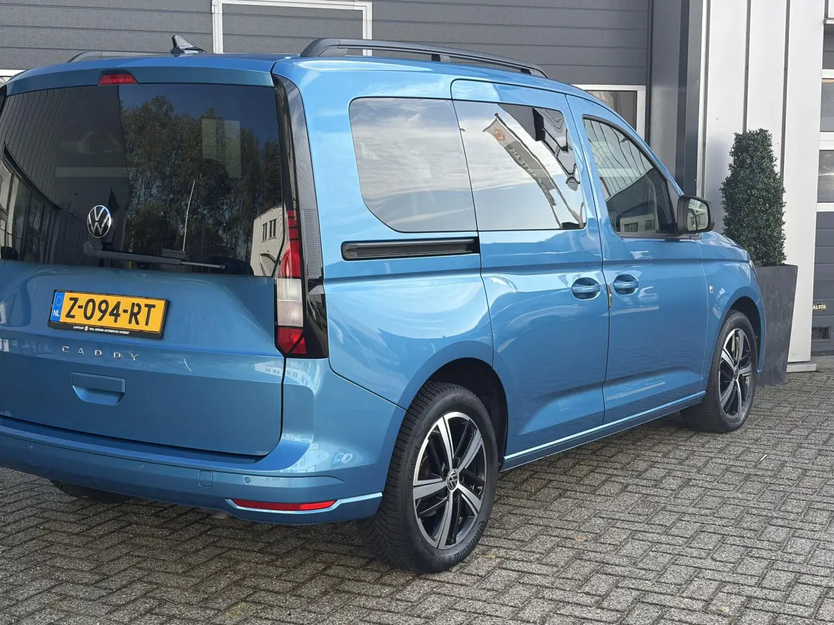 Caddy 1.5 TSI 5p | Stoelverwarming | Parkeer sensoren | Rolstoel takel |