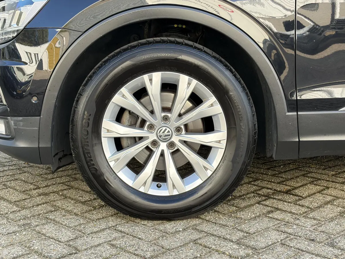 Tiguan ACT Highline | Alcantara | Keyless Entry/Start | Adaptive Cruise | Elec. Achterklep |