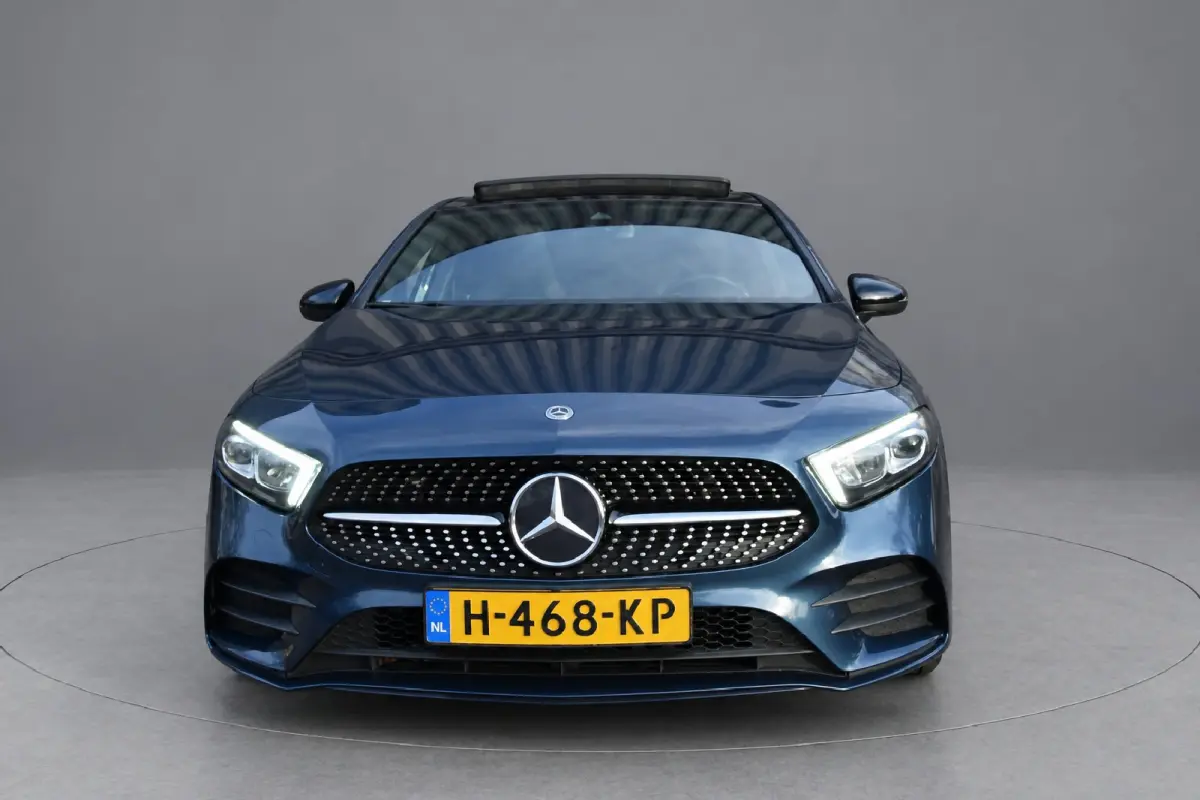 A-Klasse 180 Business Solution AMG, Panorama dak, Allseason Banden