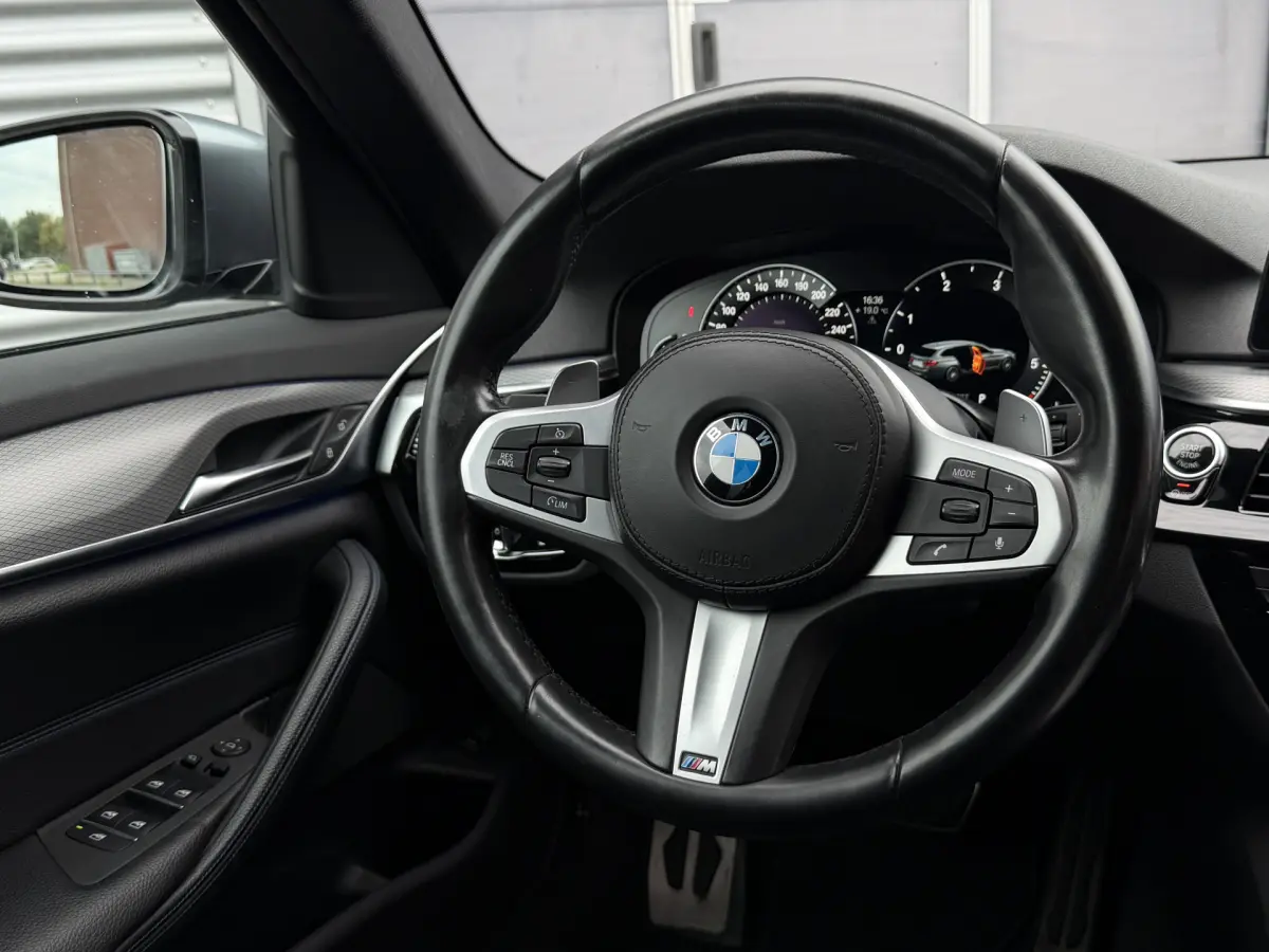 5 Serie Touring 520d High Executive Aut. I M-Pakket I Navi I Camera