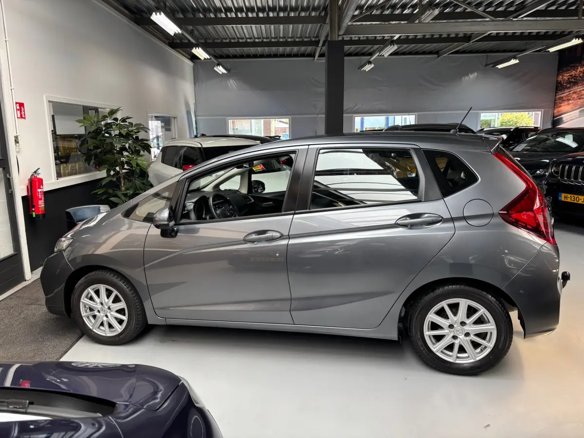 Jazz 1.3 i-VTEC Comfort / Airco / Trekhaak