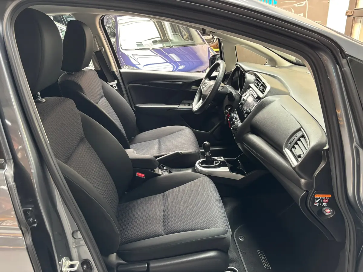 Jazz 1.3 i-VTEC Comfort / Airco / Trekhaak