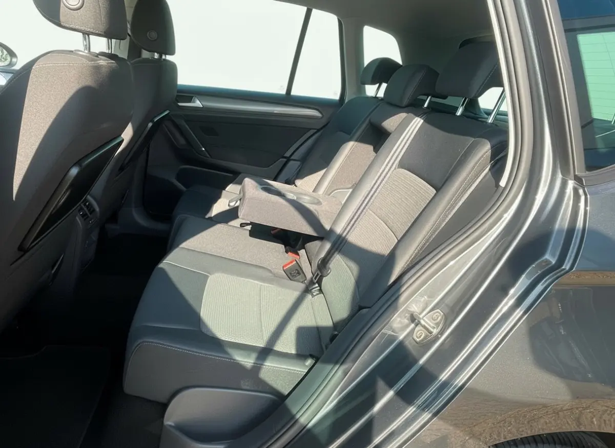 Golf Sportsvan 1.5 TSI ACT Comfortline, AUTOMAAT, NIEUW STAAT !!