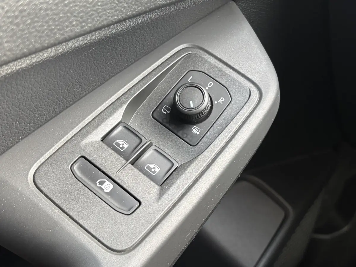 Caddy Cargo Maxi 2.0 TDI Style | Maxton | Stoel verwarming | Camera | Sensoren | CarPlay |