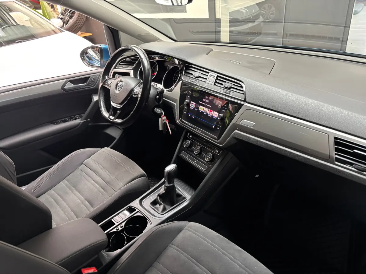 Touran 1.4 TSI Comfortline 7persoons / Carplay / Trekhaak