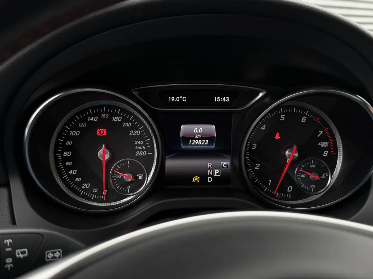 GLA 250 4Matic Premium I Aut. I AMG I Pano.dak I Camera