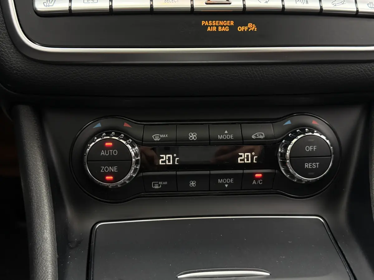 GLA 250 4Matic Premium I Aut. I AMG I Pano.dak I Camera