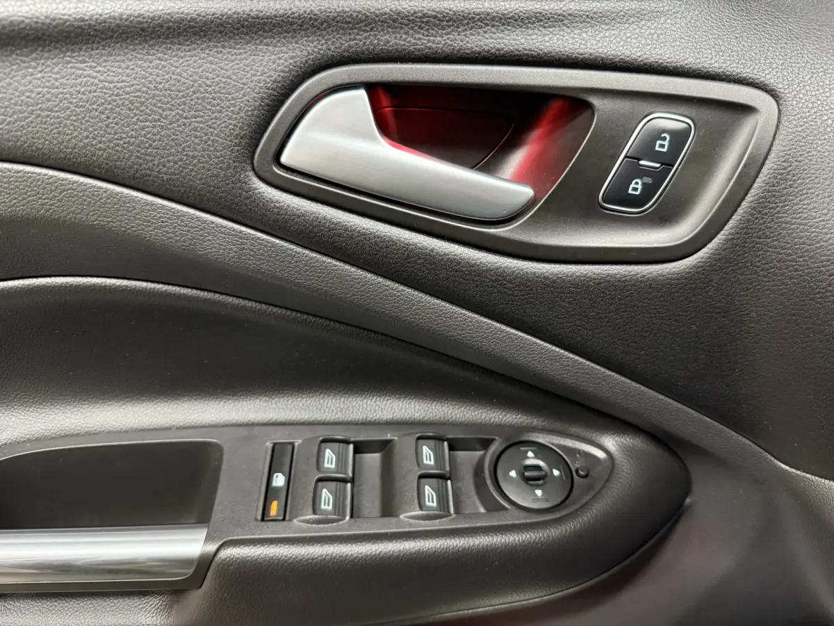 Kuga 1.5 EcoBoost Titanium // Camera // Cruise Vekocht!!!