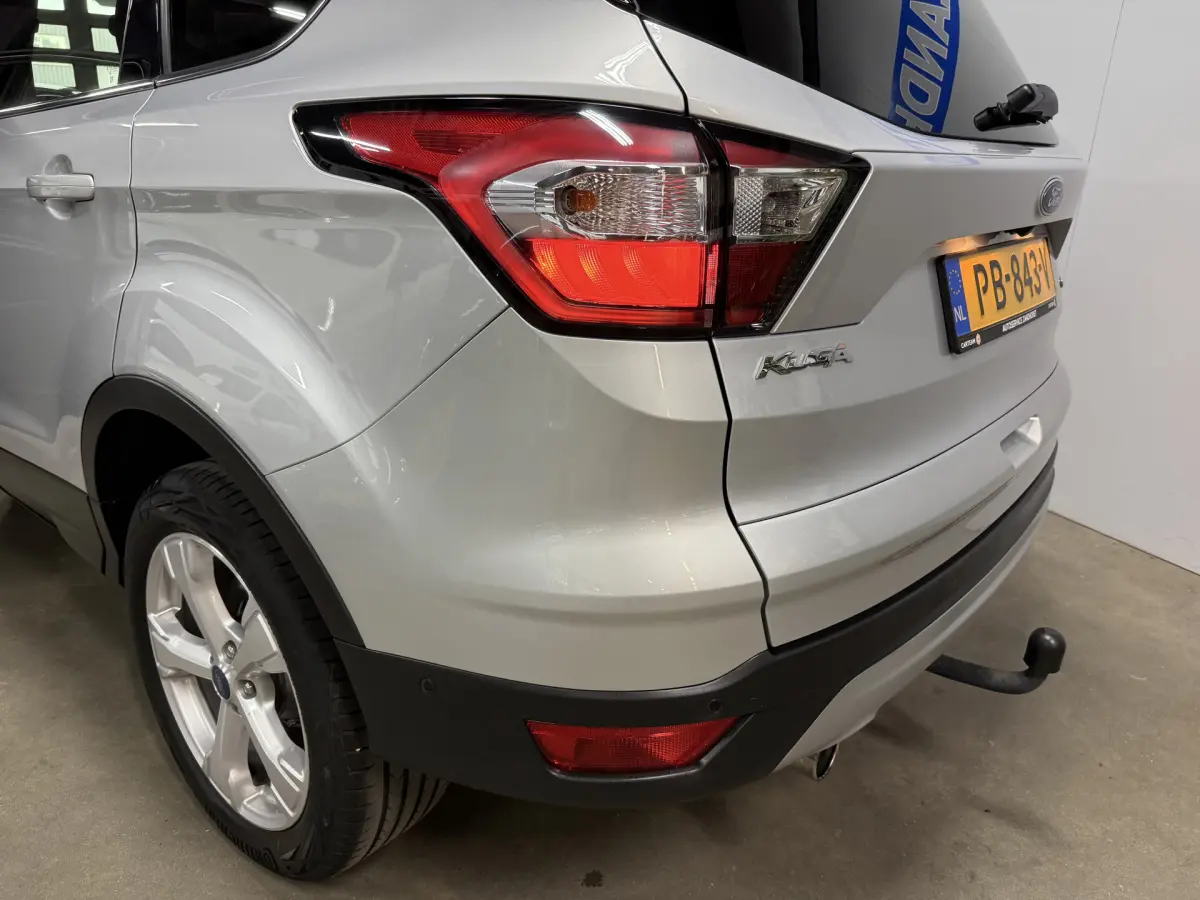 Kuga 1.5 EcoBoost Titanium // Camera // Cruise Vekocht!!!