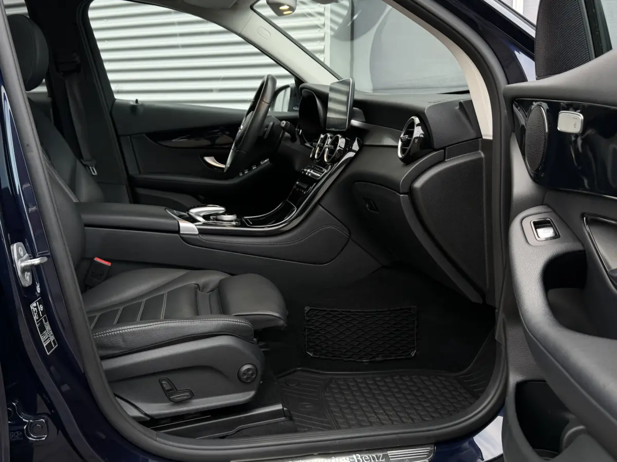 GLC 350e 4MATIC Premium I PHEV I Clima I Leder I Pano.dak I Trekhaak