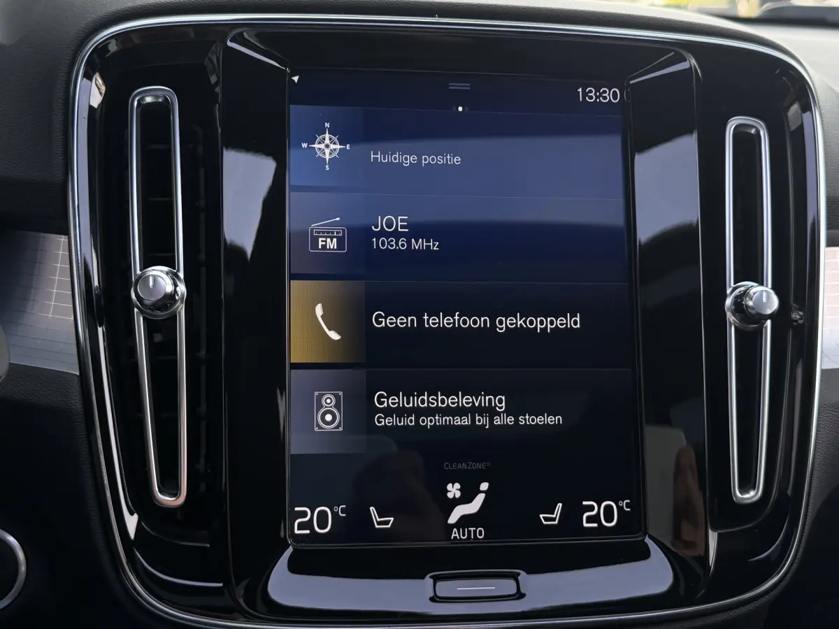 XC40 1.5 T3 Momentum I Aut. I Camera I Pano.dak I Harman Kardon