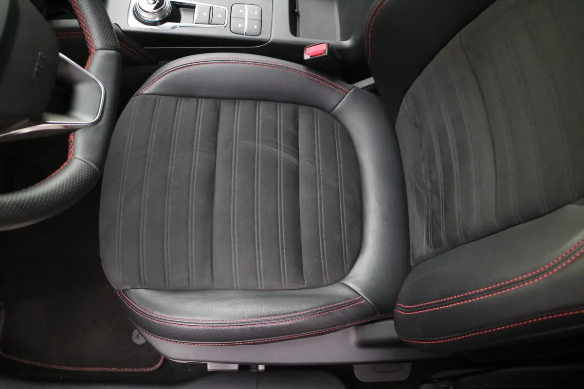 Kuga 2.5 PHEV ST-Line X | SOH 85 % | Camera | Compleet! |