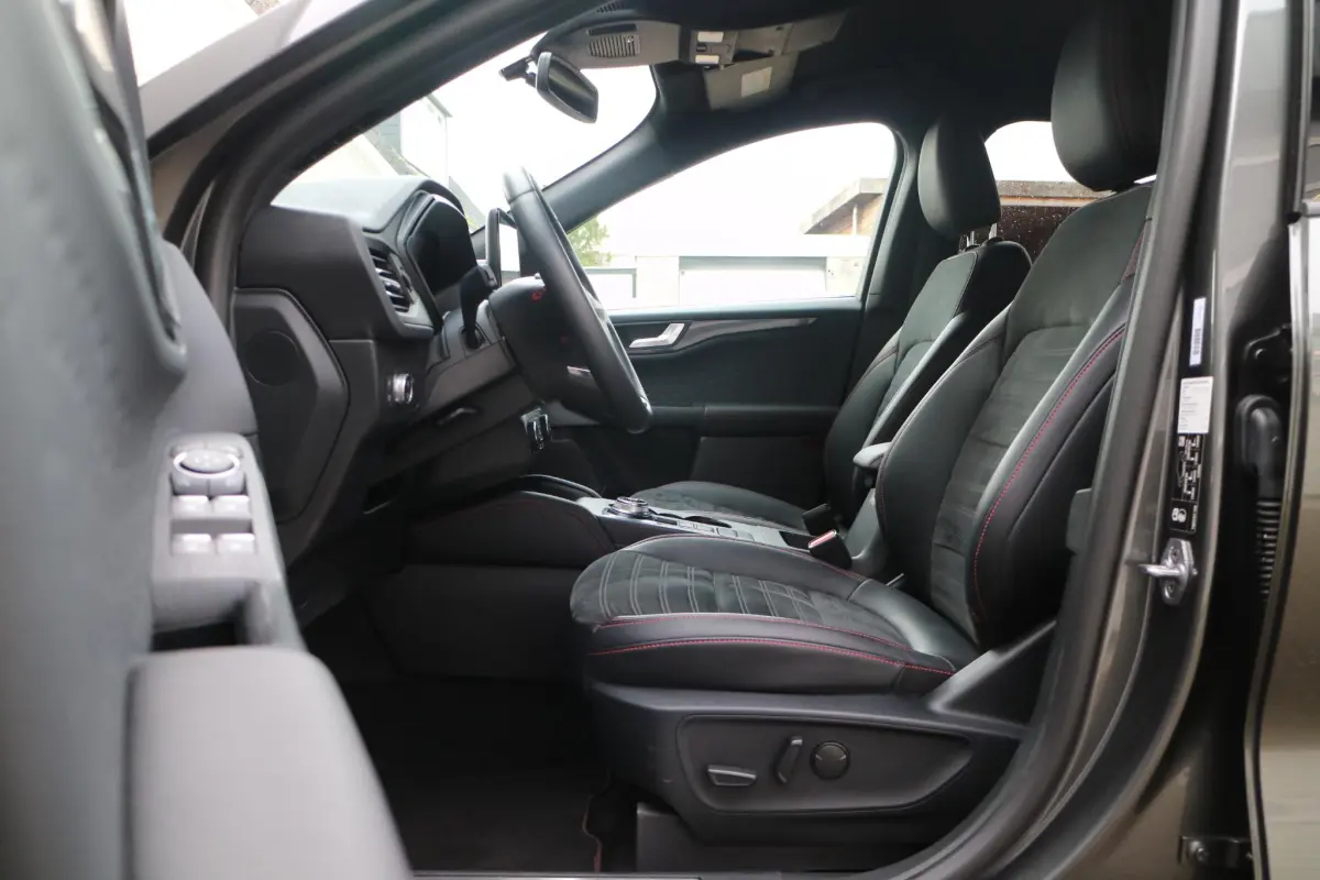 Kuga 2.5 PHEV ST-Line X | SOH 85 % | Camera | Compleet! |