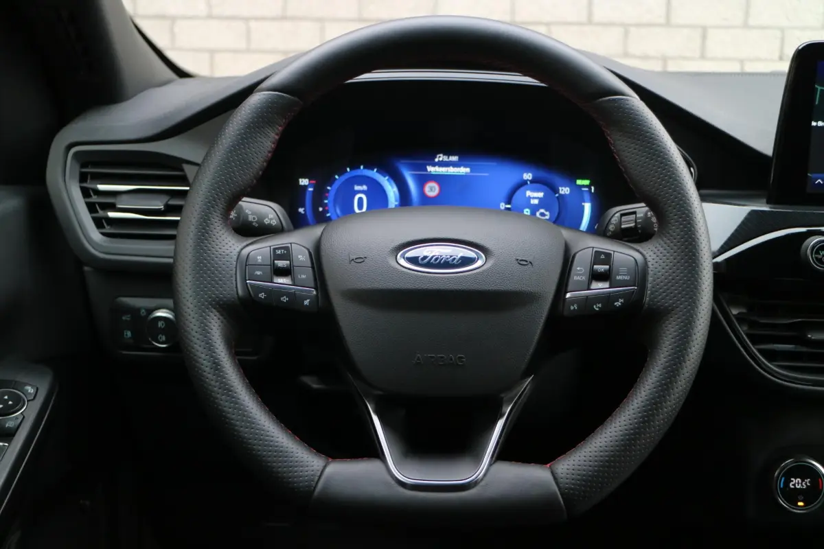 Kuga 2.5 PHEV ST-Line X | SOH 85 % | Camera | Compleet! |