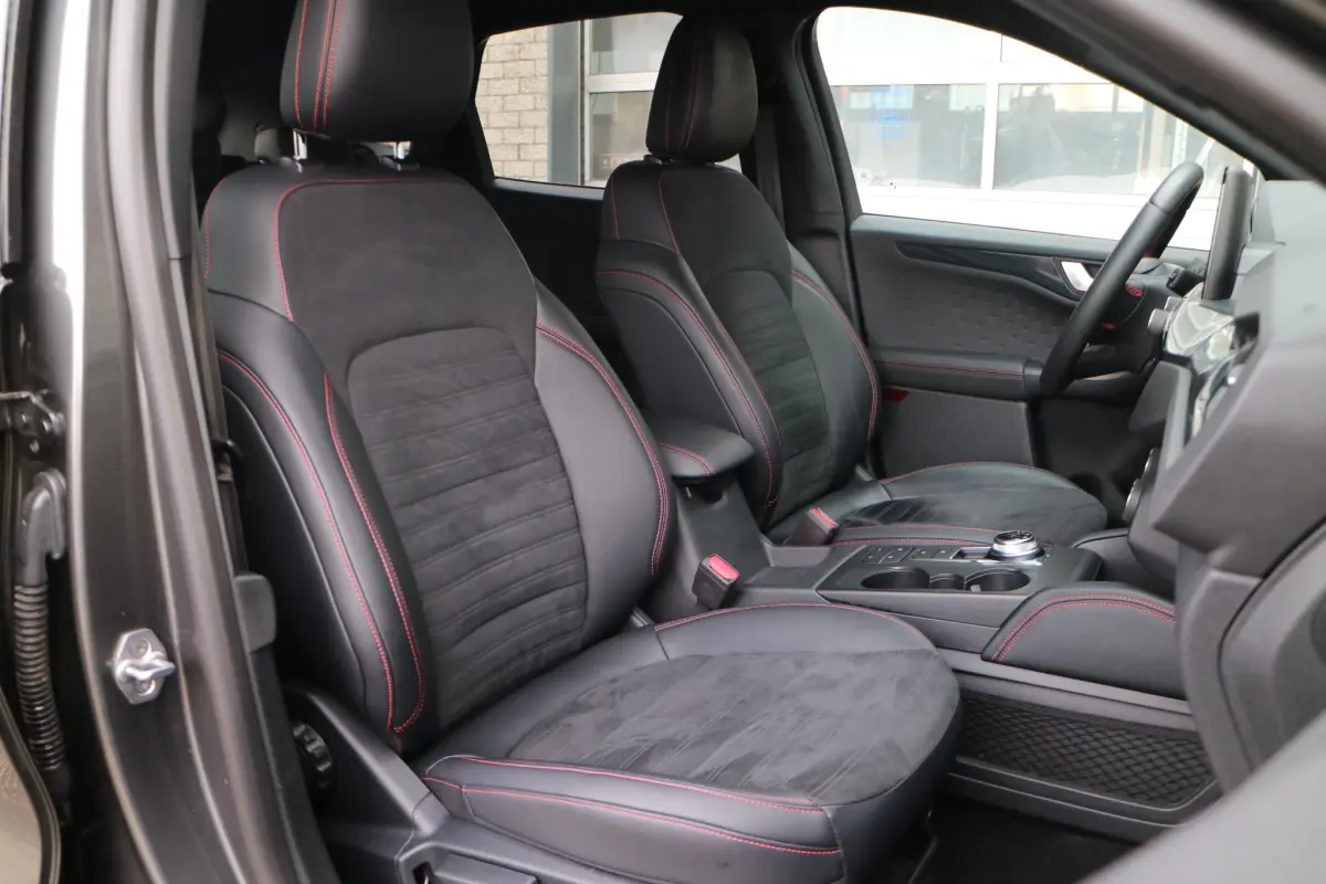 Kuga 2.5 PHEV ST-Line X | SOH 85 % | Camera | Compleet! |