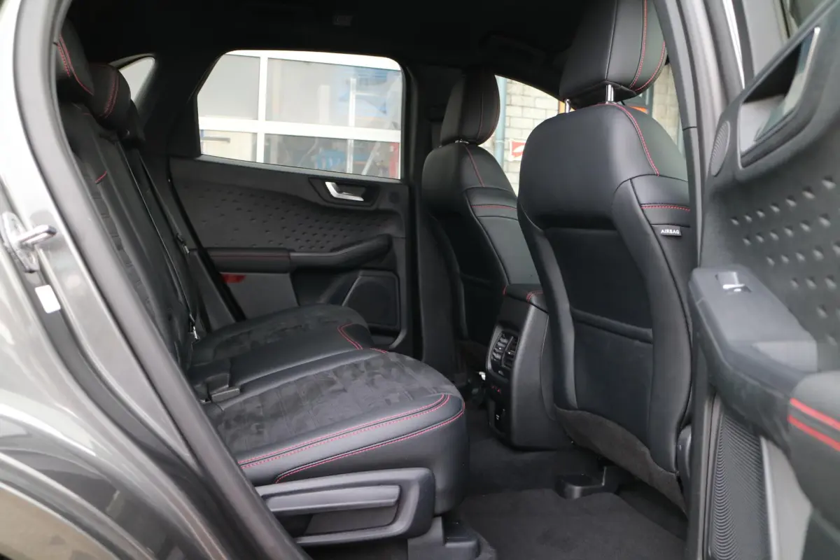 Kuga 2.5 PHEV ST-Line X | SOH 85 % | Camera | Compleet! |