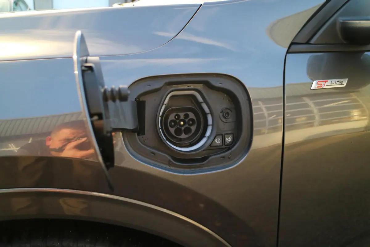 Kuga 2.5 PHEV ST-Line X | SOH 85 % | Camera | Compleet! |