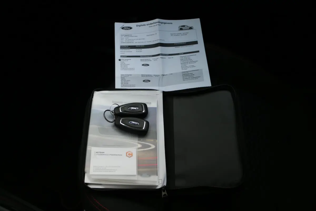 Kuga 2.5 PHEV ST-Line | SOH 93 % | Camera | Trekhaak! |