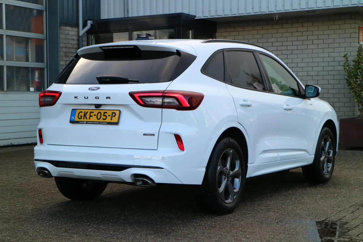 Kuga 2.5 PHEV ST-Line | SOH 93 % | Camera | Trekhaak! |