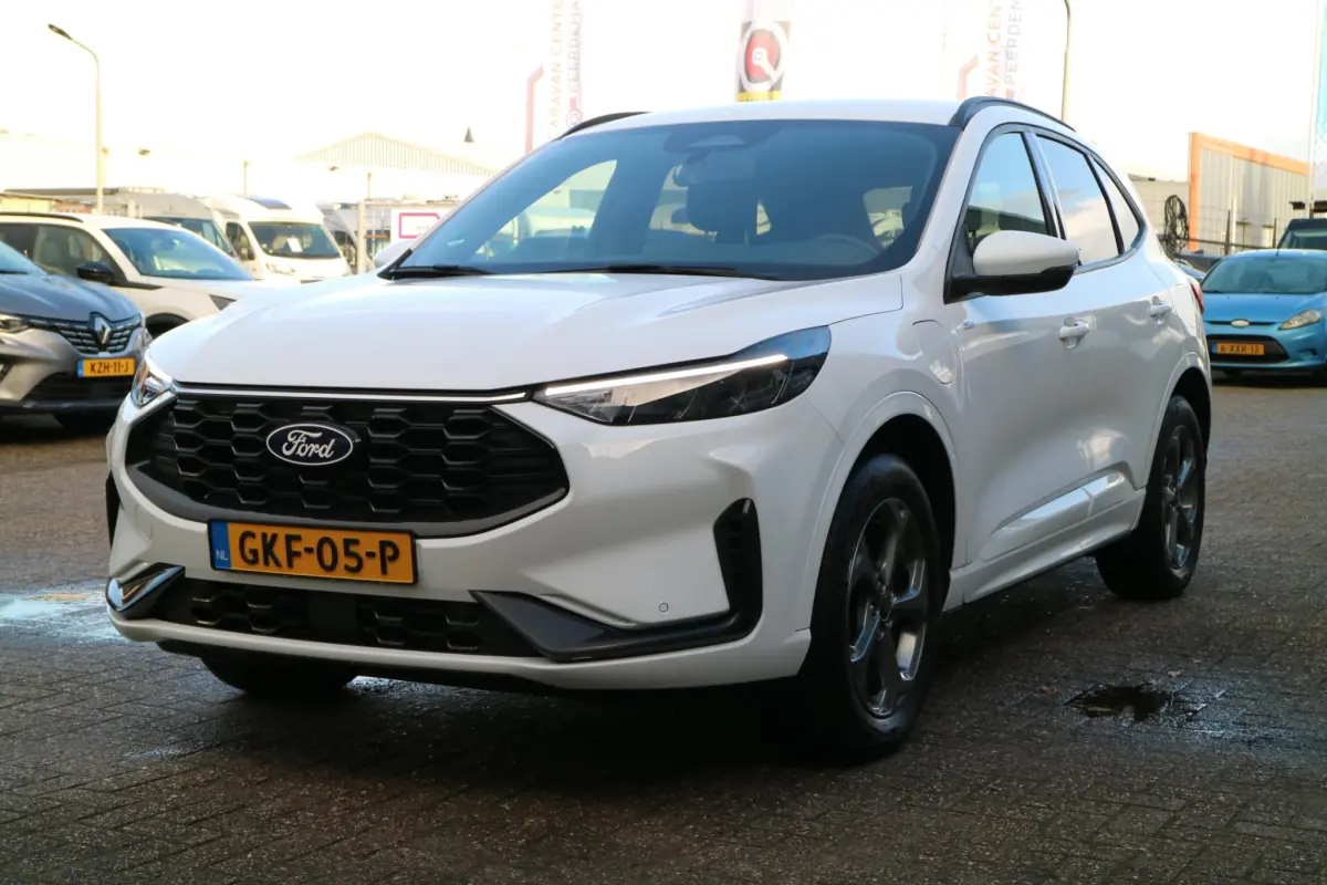 Kuga 2.5 PHEV ST-Line | SOH 93 % | Camera | Trekhaak! |