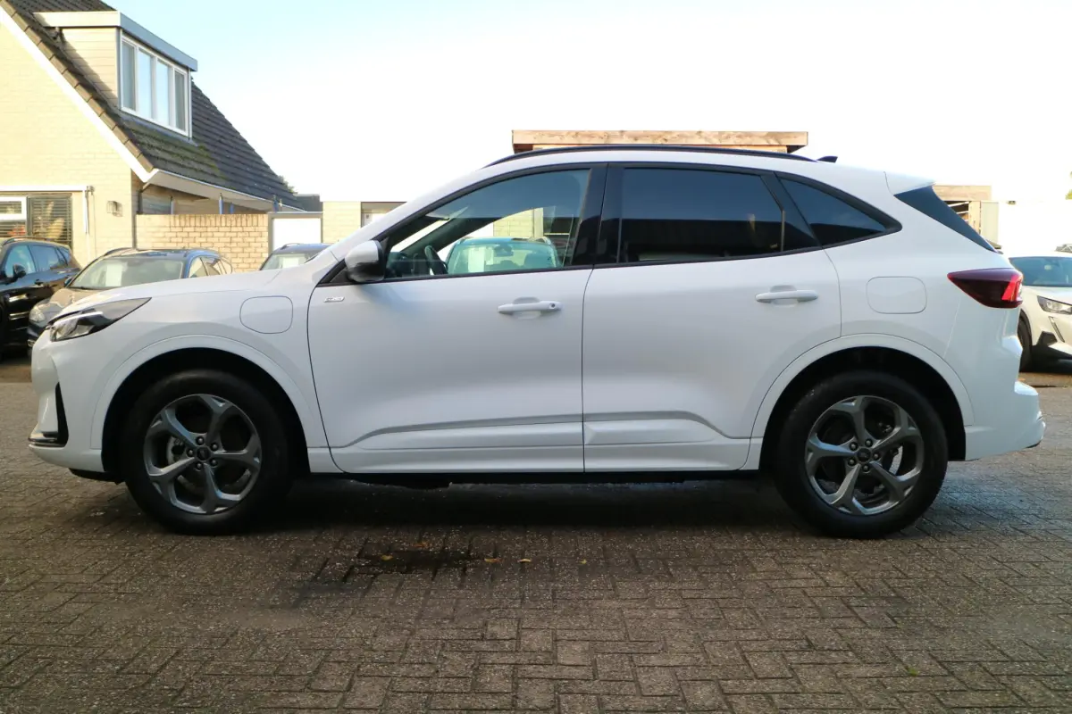 Kuga 2.5 PHEV ST-Line | SOH 93 % | Camera | Trekhaak! |