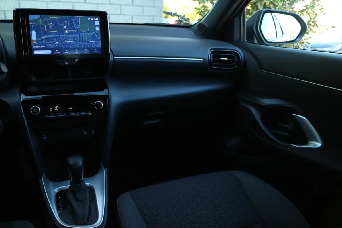 Yaris Cross 1.5 Hybrid Comfort | Camera | Carplay | Digidash |