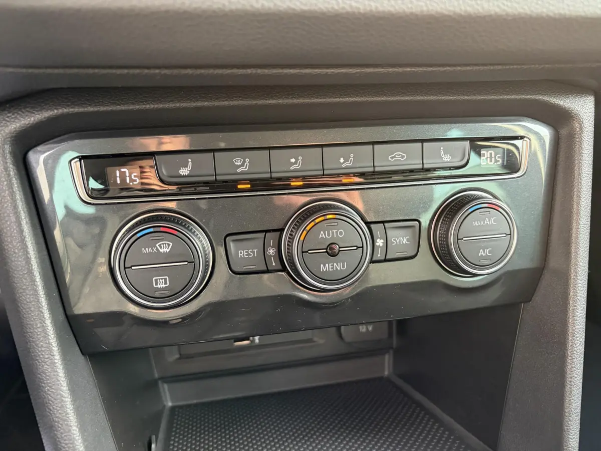 Tiguan ACT Highline | Alcantara | Keyless Entry/Start | Adaptive Cruise | Elec. Achterklep |