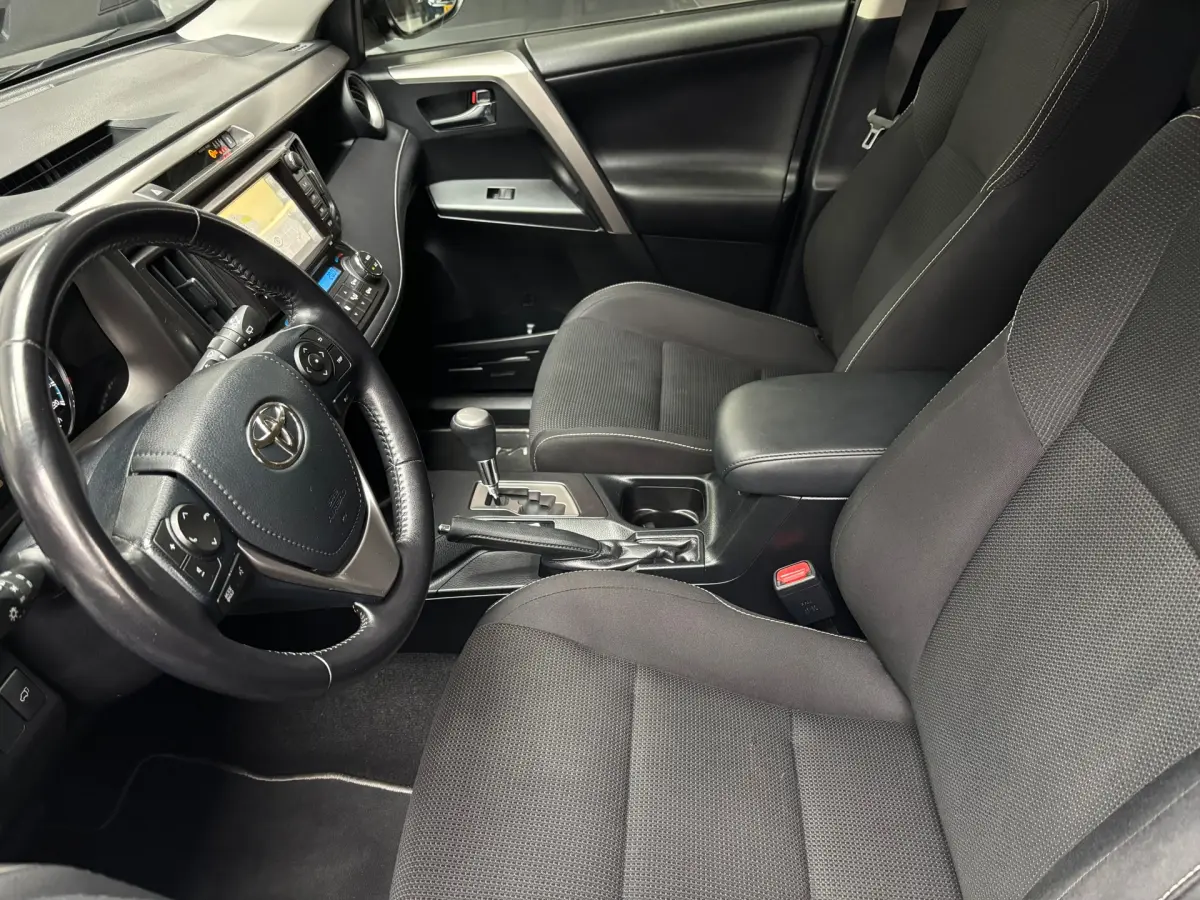 RAV4 2.5 Hybrid AWD Style / Camera / Trekhaak