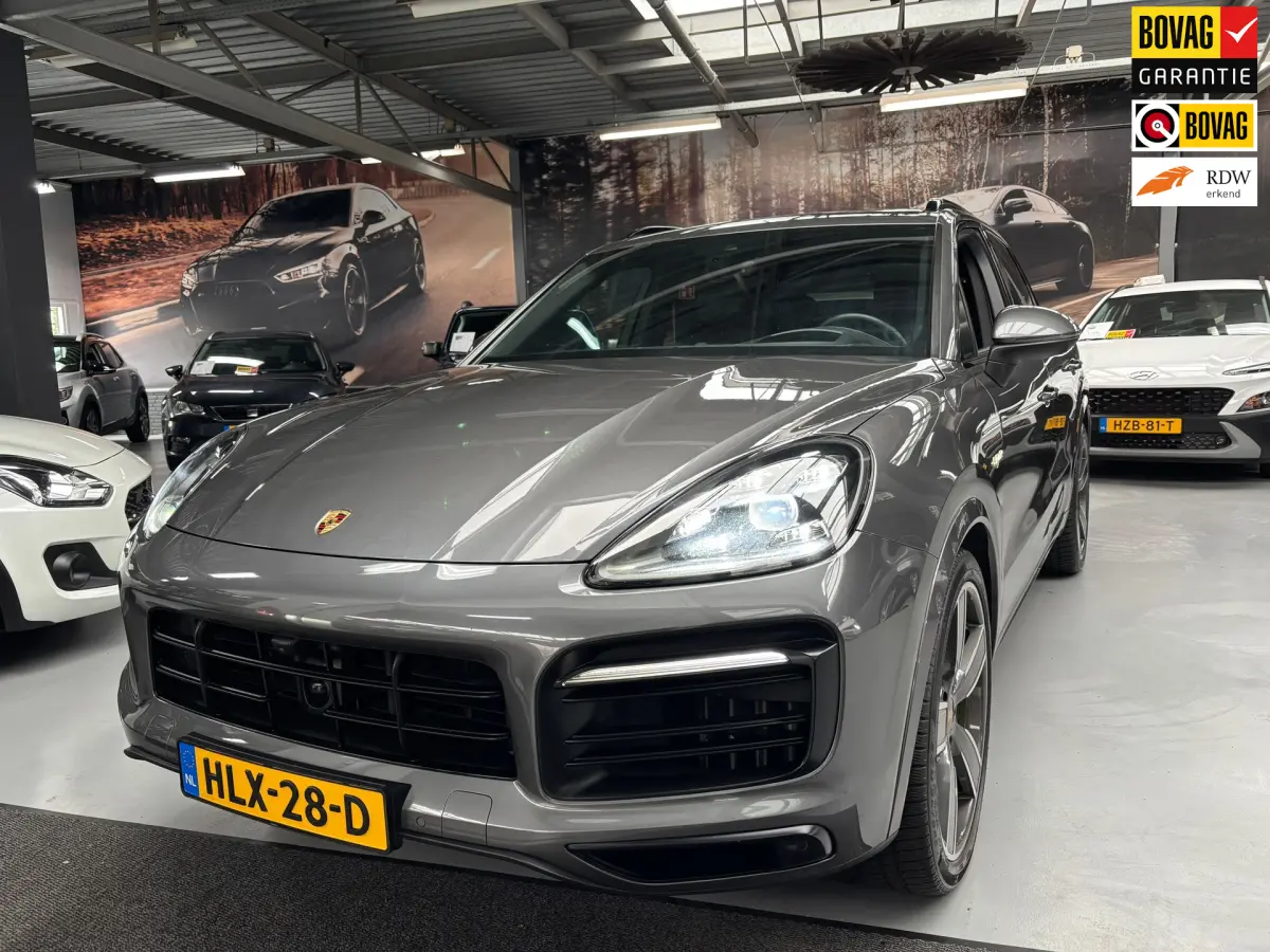 Cayenne 3.0 E-Hybrid / Panorama / Sport