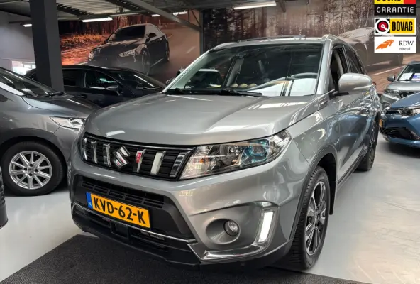 Vitara 1.0 Boosterjet Stijl / Camera / Panorama Dak