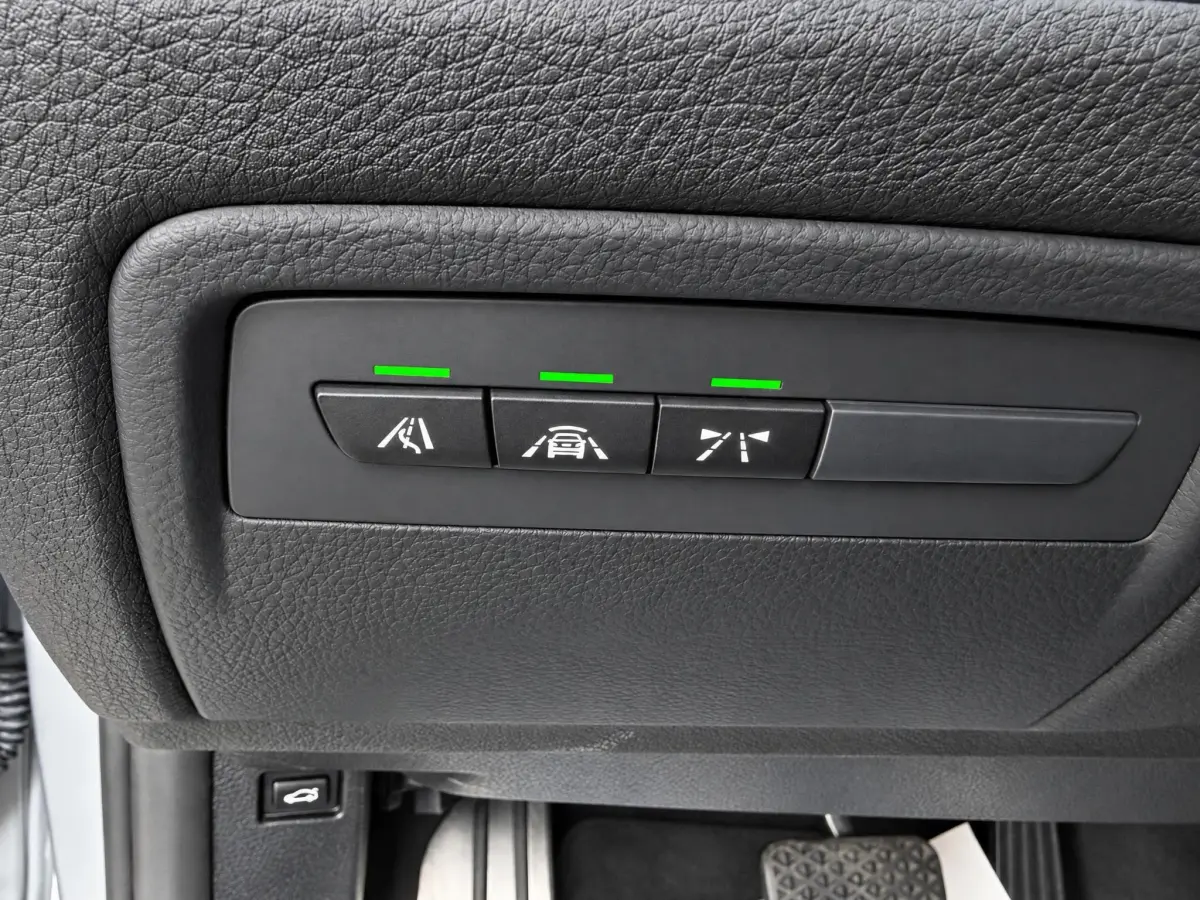 3 Serie Touring 325d M Sport NAVI/KEYLESS/HARMAN/KARDON