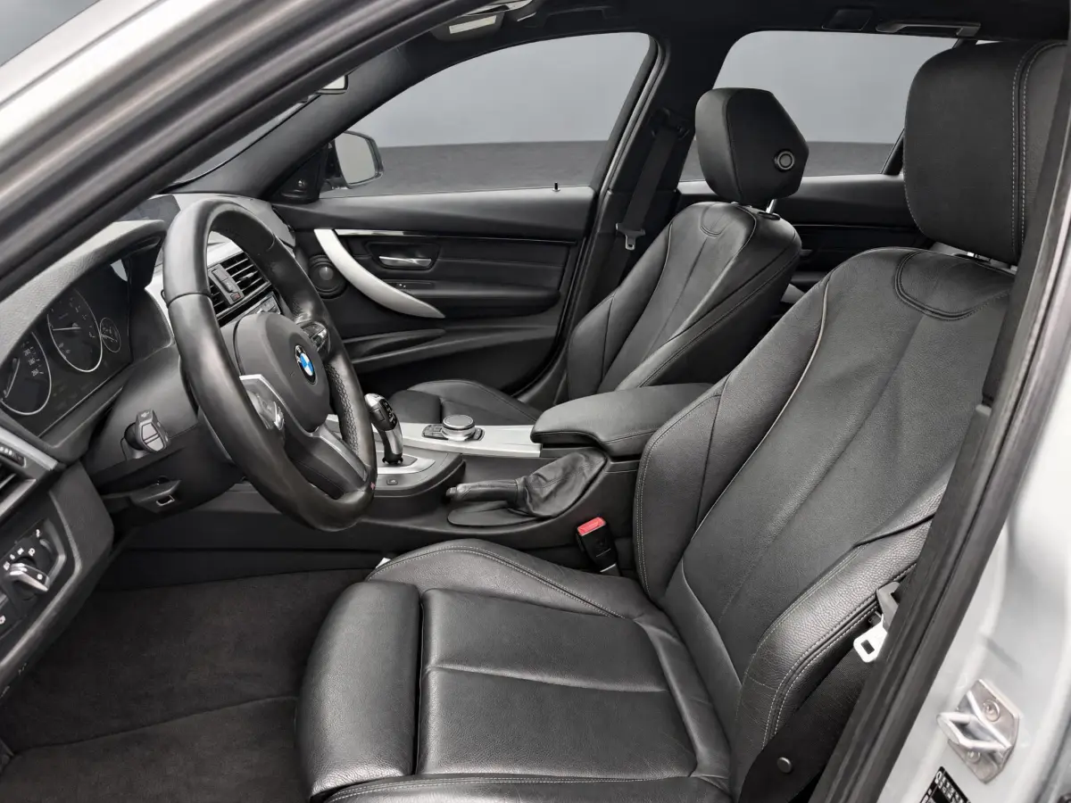3 Serie Touring 325d M Sport NAVI/KEYLESS/HARMAN/KARDON