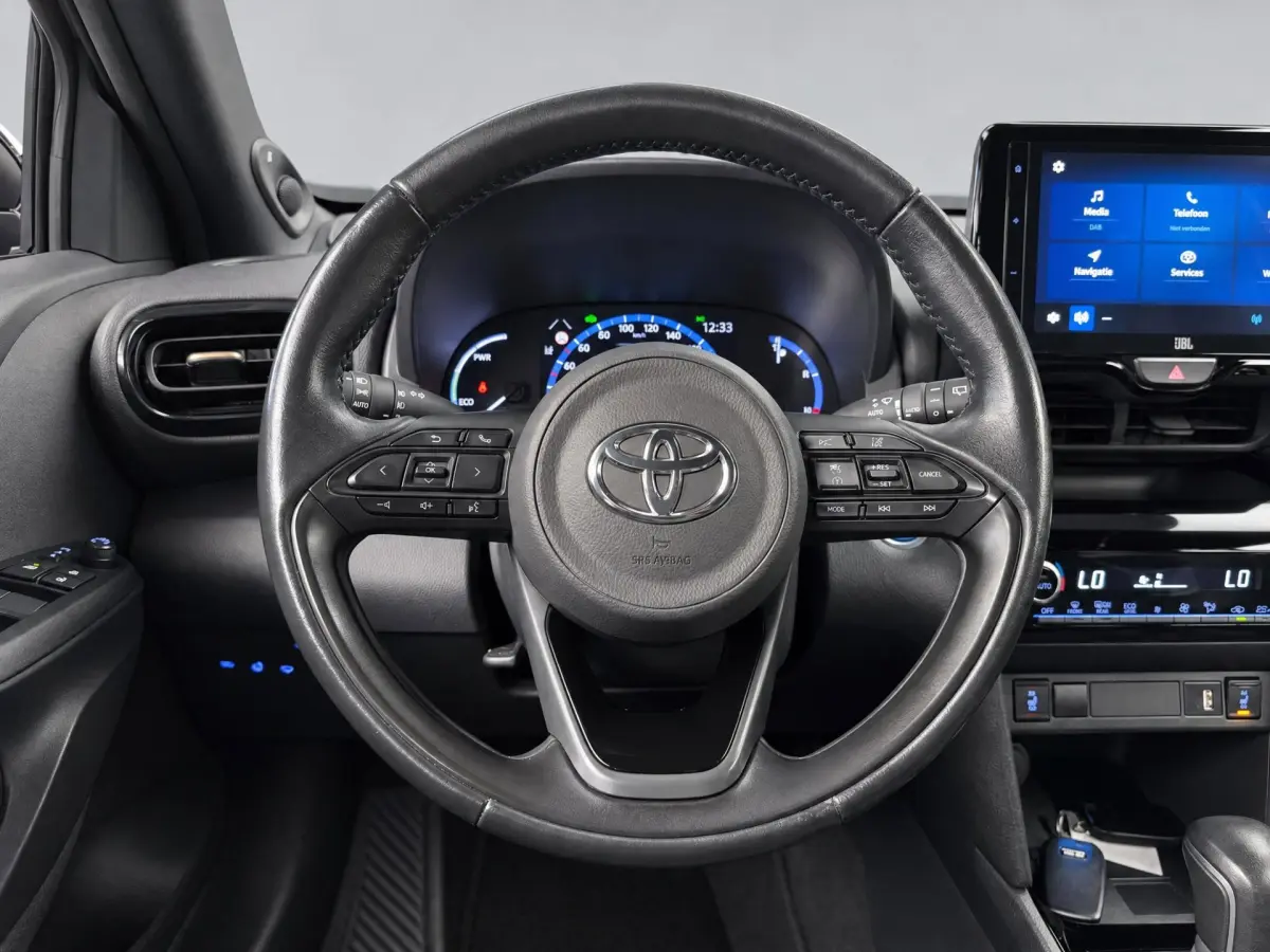 Yaris Cross 1.5 Hybrid Adventure |HUD|NAP|