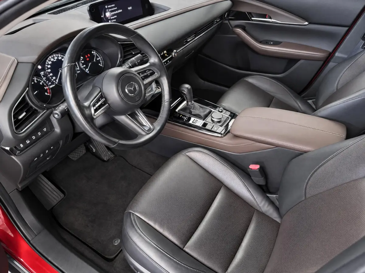 CX-30 2.0 e-SkyActiv-X M Hybrid Luxury |NAP|HUD|