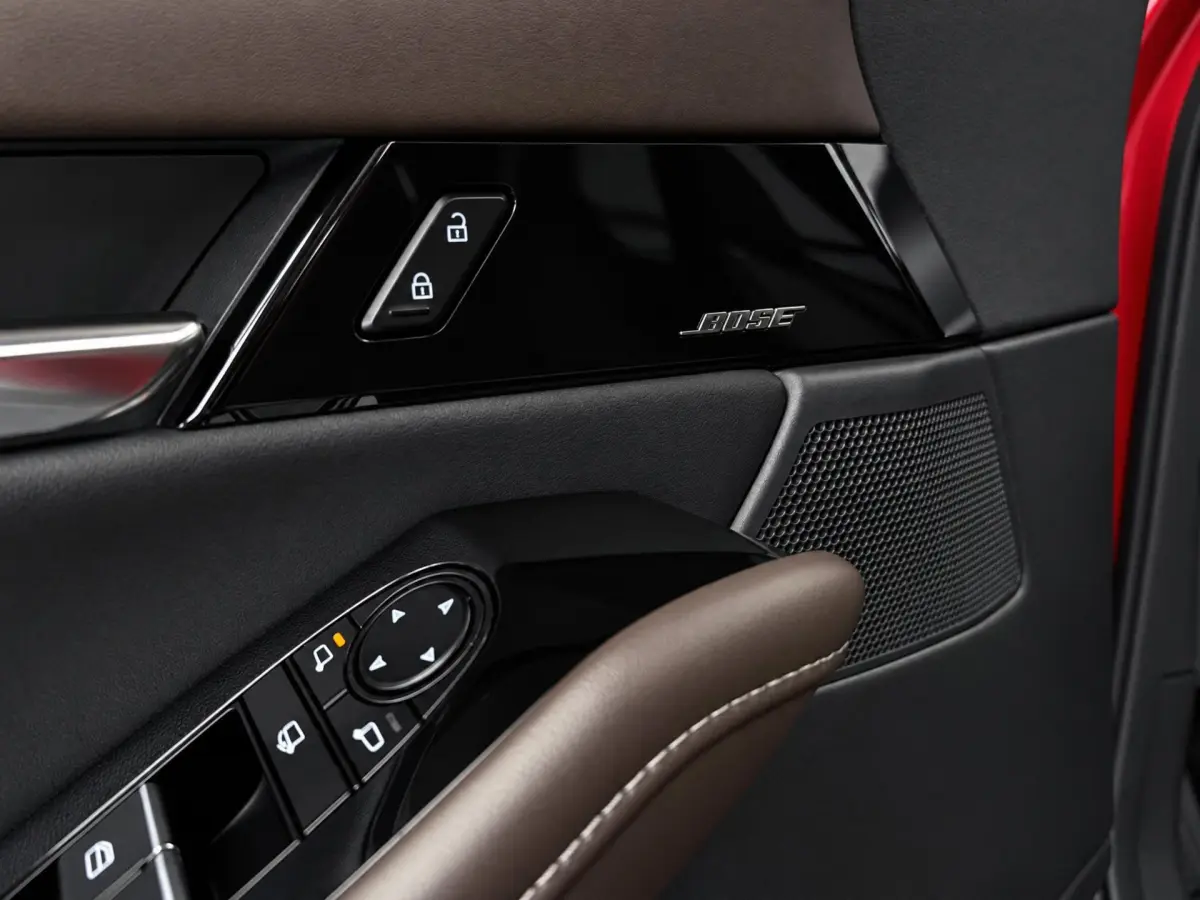 CX-30 2.0 e-SkyActiv-X M Hybrid Luxury |NAP|HUD|