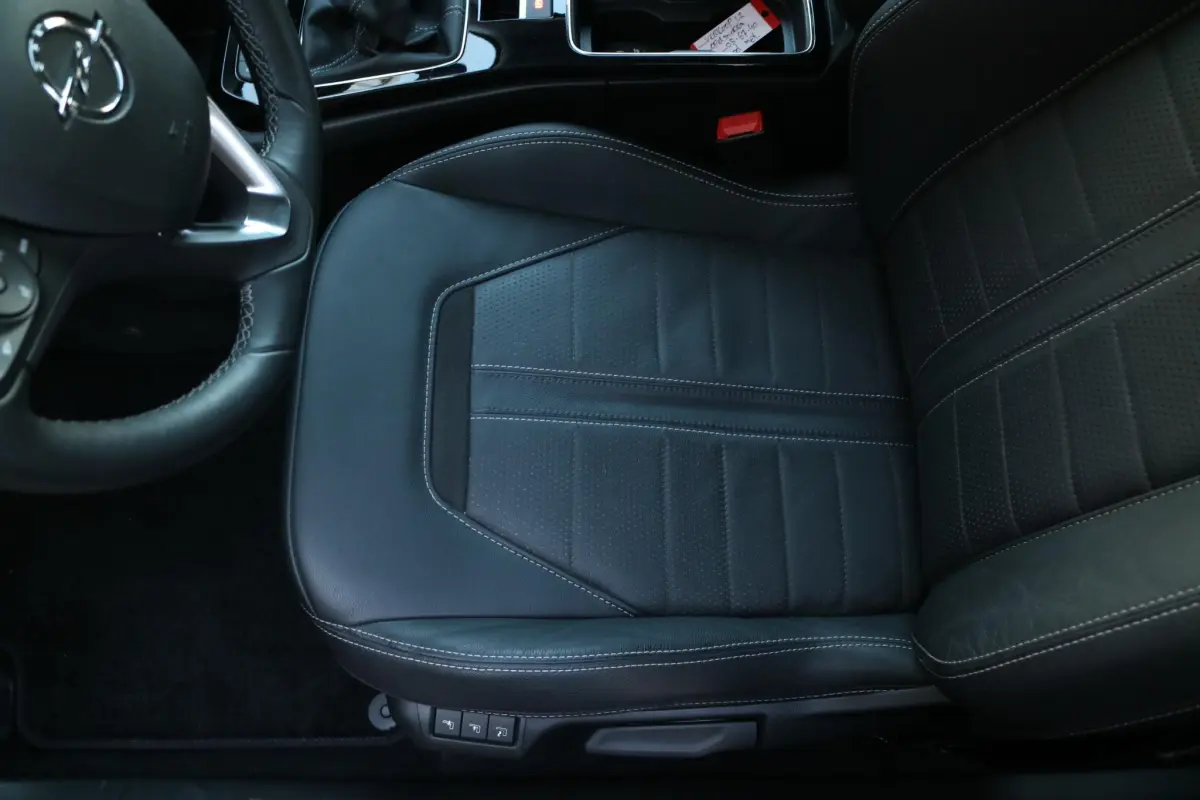 Mokka 1.2 Turbo Ultimate | Camera | Carplay | Goed onderhouden! |