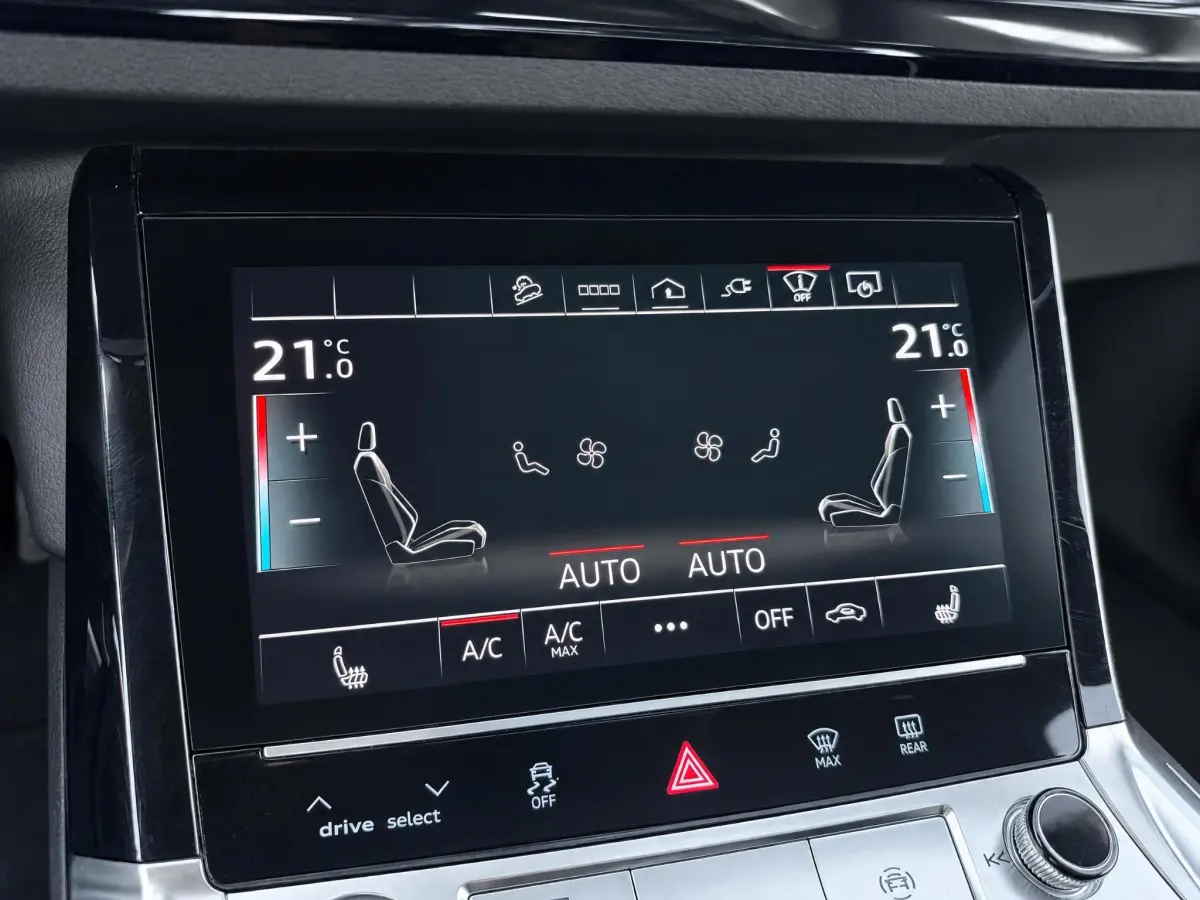 e-tron Sportback 55 quattro S LINE 3X 95 kWh 360/PANO/KEYLESS/B&O