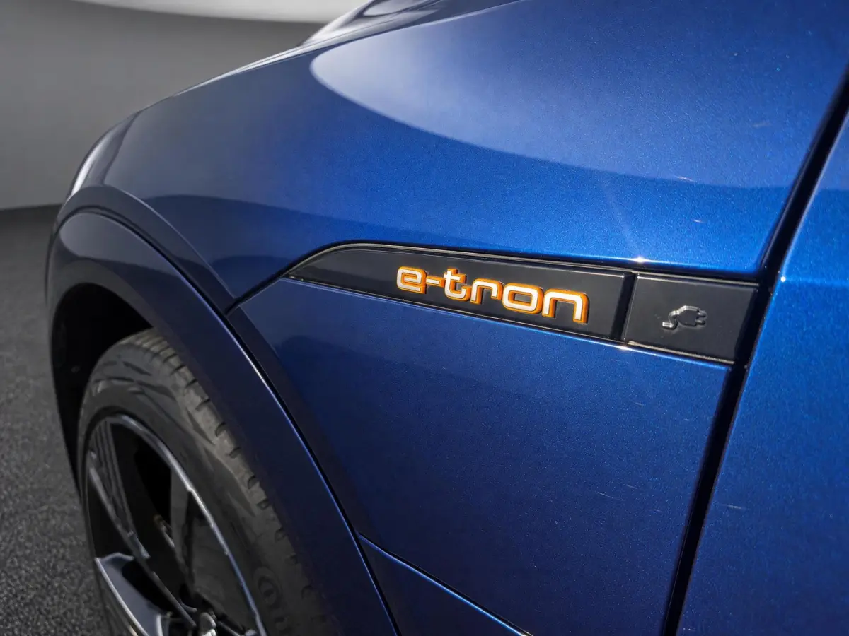 e-tron Sportback 55 quattro S LINE 3X 95 kWh 360/PANO/KEYLESS/B&O