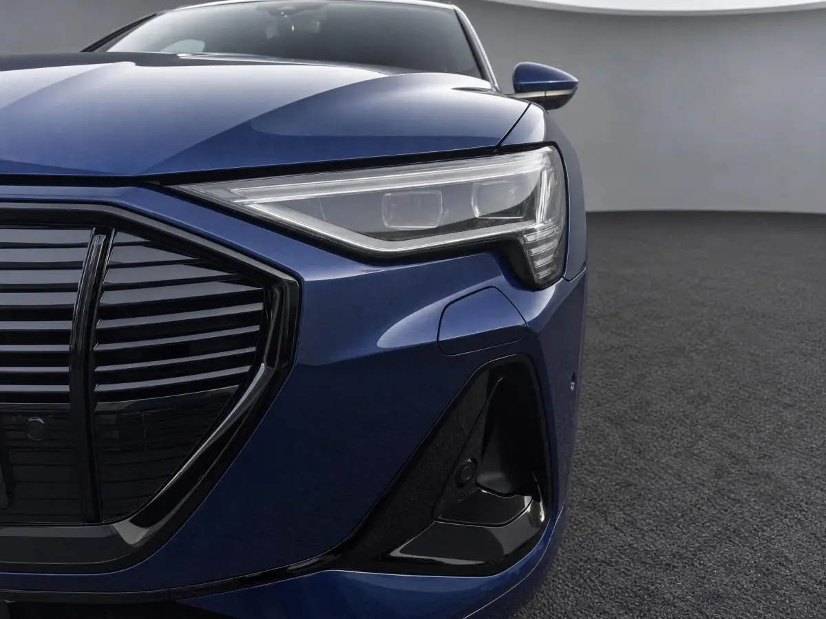 e-tron Sportback 55 quattro S LINE 3X 95 kWh 360/PANO/KEYLESS/B&O
