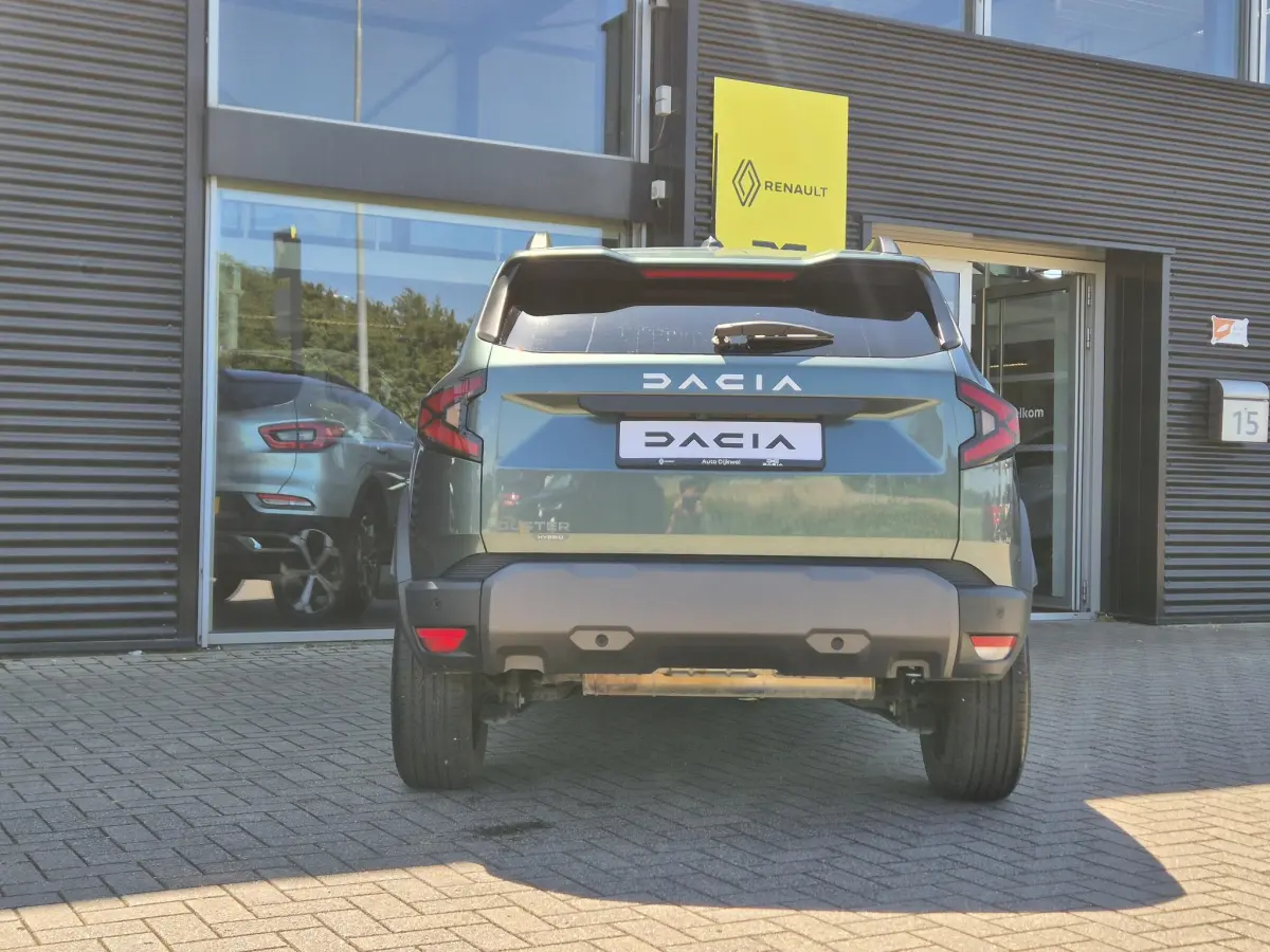 Duster 1.6 Hybrid 140 Journey Camera, Climate Control, Apple/Android Auto