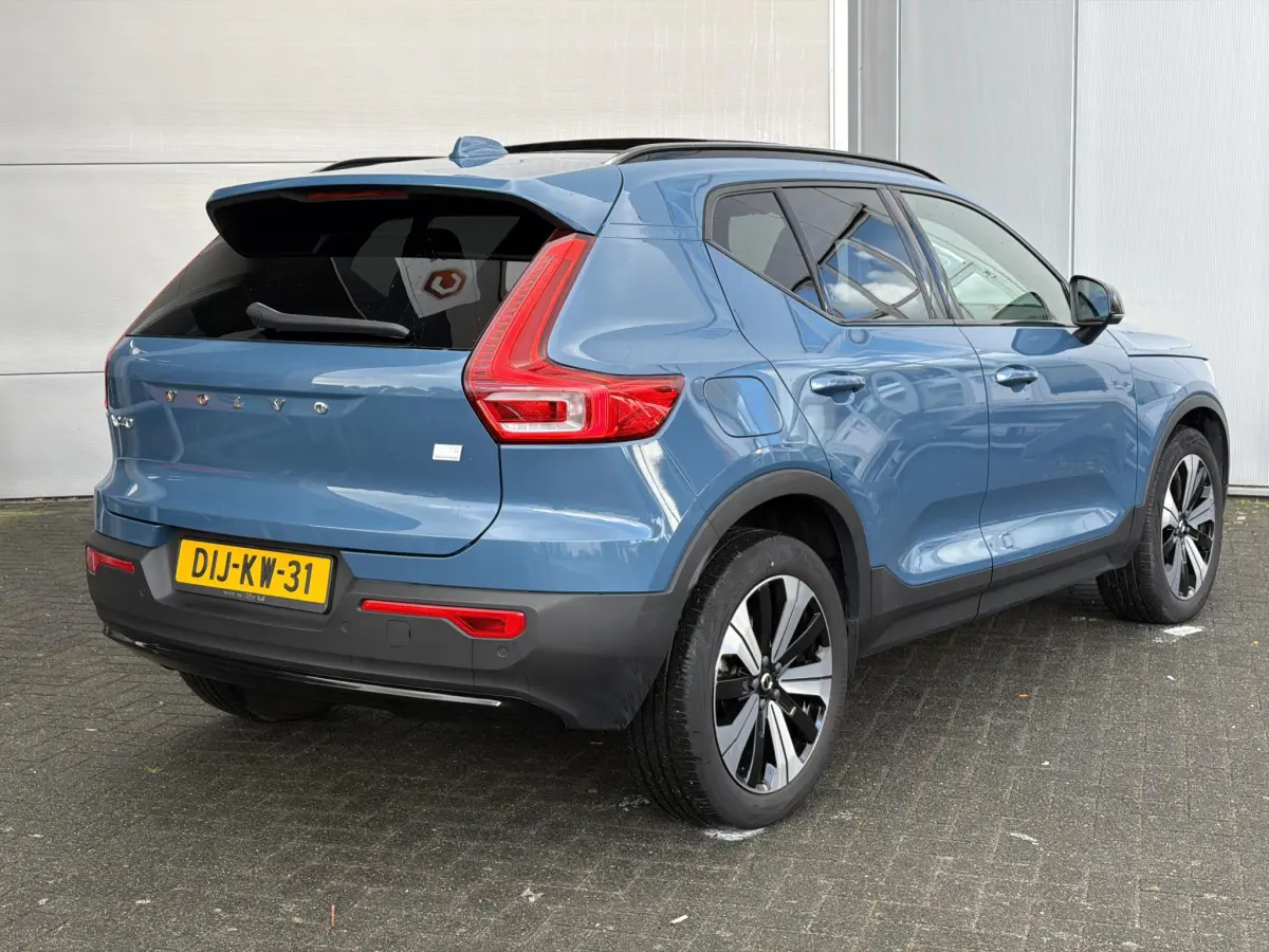 XC40 1.5 T5 Plug-in hybrid Ultimate Dark | Panodak