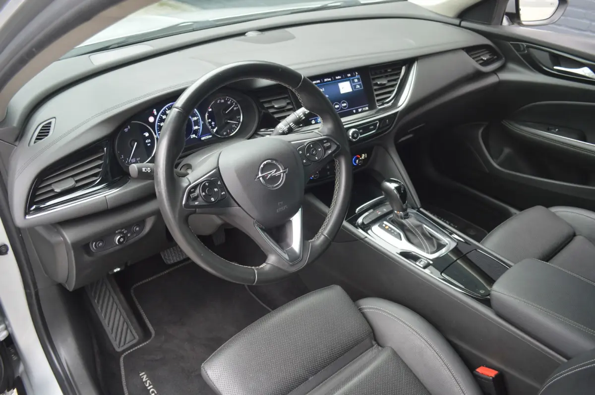Insignia Sports Tourer 1.5 Turbo Business Executive Automaat / BOVAG RIJKLAARPRIJS