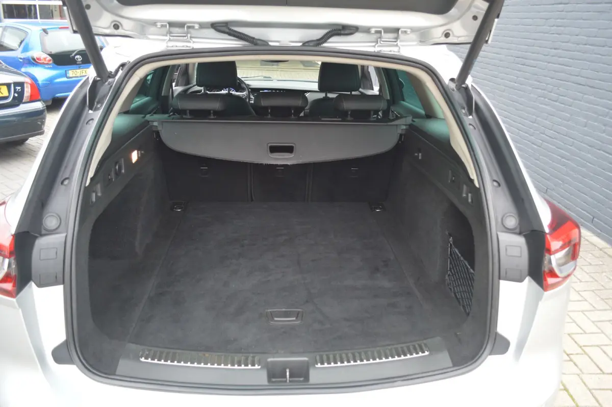 Insignia Sports Tourer 1.5 Turbo Business Executive Automaat / BOVAG RIJKLAARPRIJS